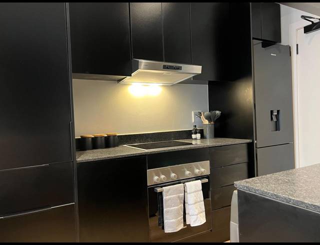 1 BEDROOM APARTMENT FOR SALE IN CAPE TOWN CITY CENTRE